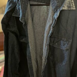 Long sleeve blue jean button up shirt